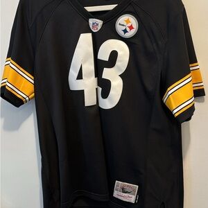 NFL women’s jersey
